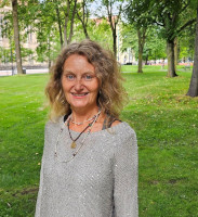 Headshot of Karon Mee Senior Administrator SALIENT/NSEC